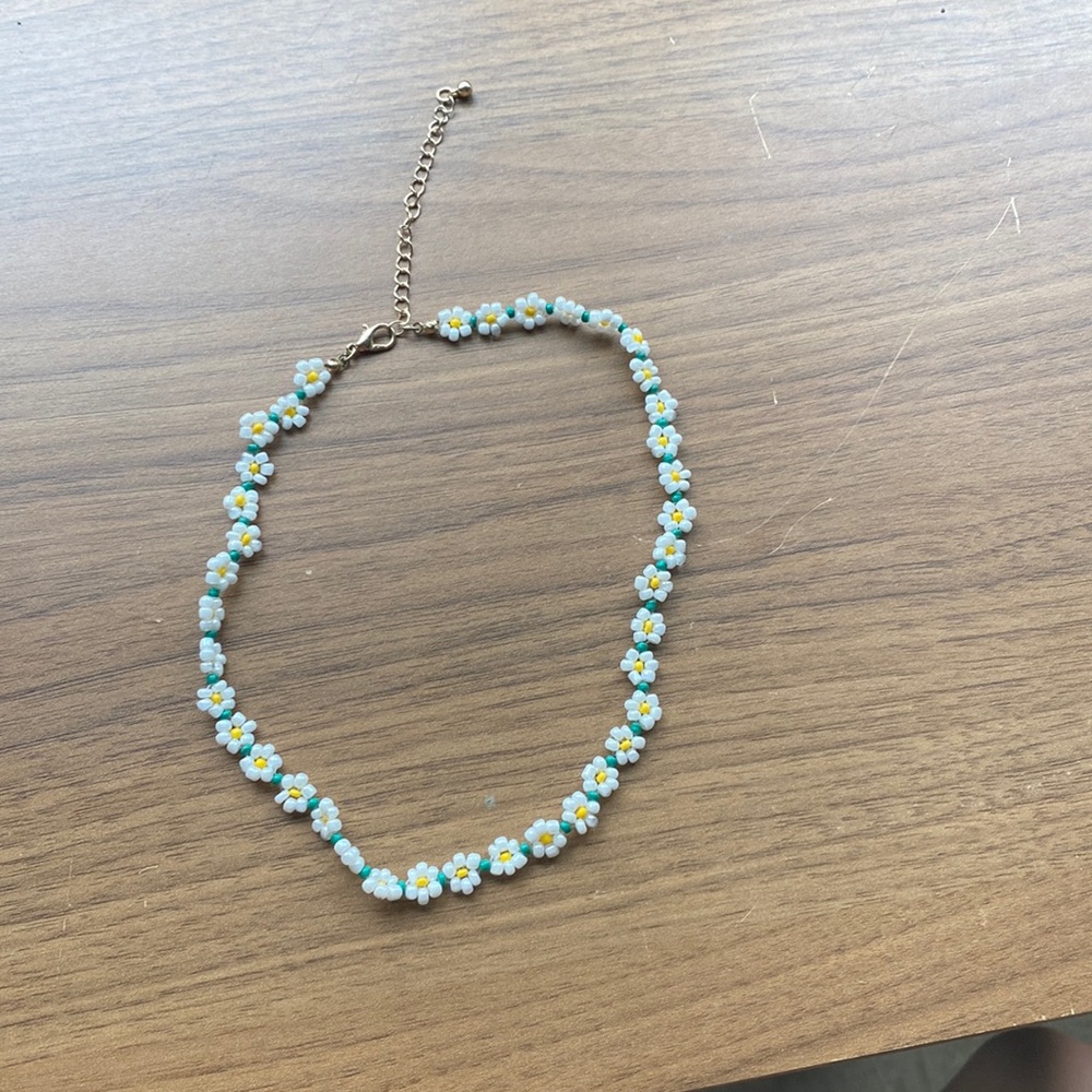 beaded flower necklace